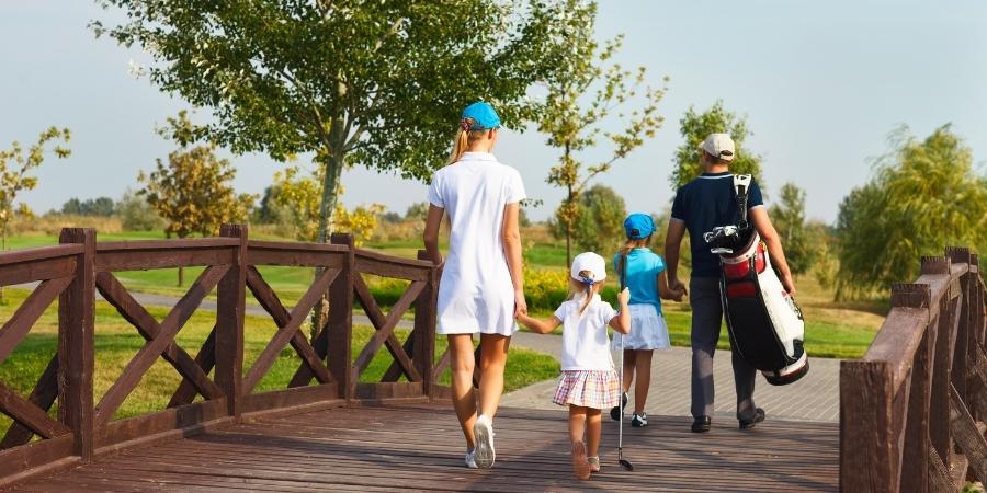 Country Clubs Are Great Spots For Your Family ?width=900&name=Country Clubs Are Great Spots For Your Family 